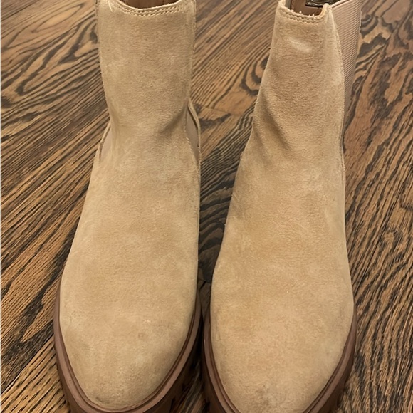 Quince Suede Ankle Boots - Picture 4 of 4